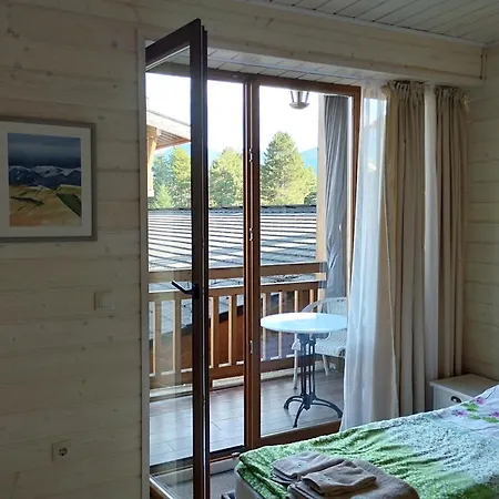 Pirin Golf - Nirvana New, Razlog