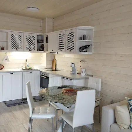 Pirin Golf - Nirvana New, Razlog